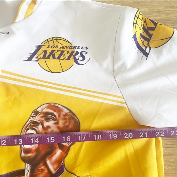 Kobe Bryant Mens NBA Los Angeles LA Lakers Button Front Athletic Jacket Yellow - Picture 7 of 8